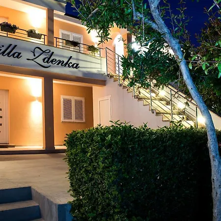 Villa Zdenka Pakoštane Exterior foto