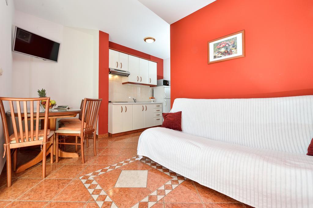 Apartment Zdenka Pakostane